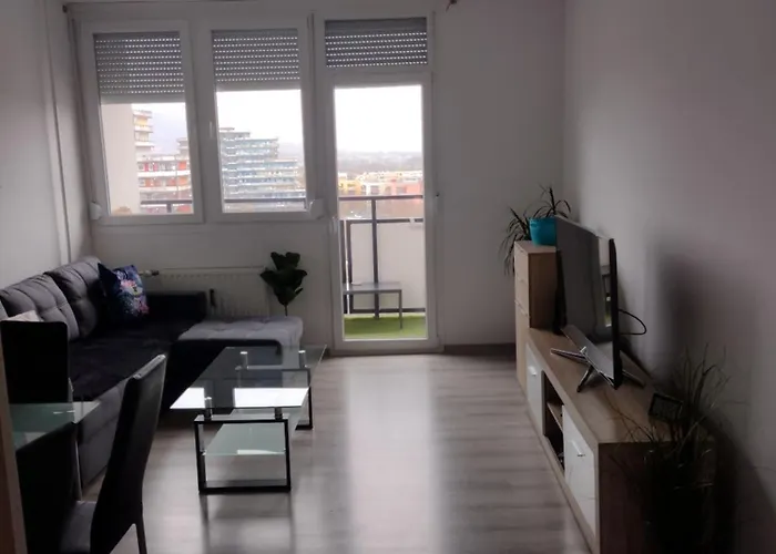 Kilato Apartman *